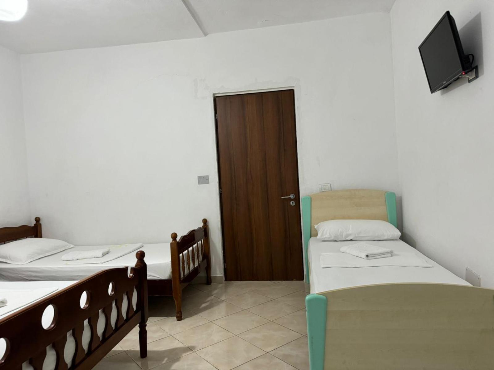 Guesthouse Novi Дуррес Номер фото