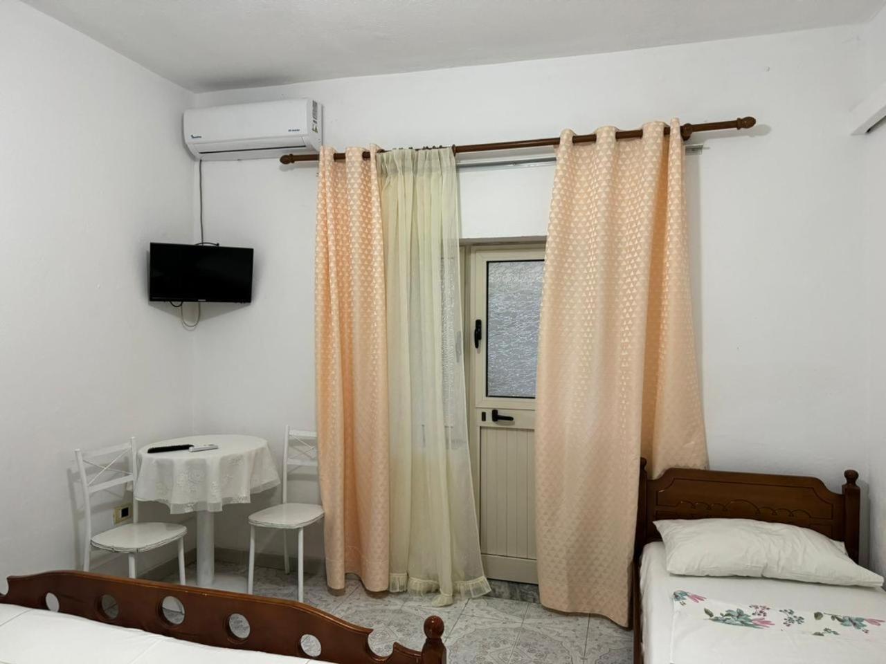 Guesthouse Novi Дуррес Номер фото